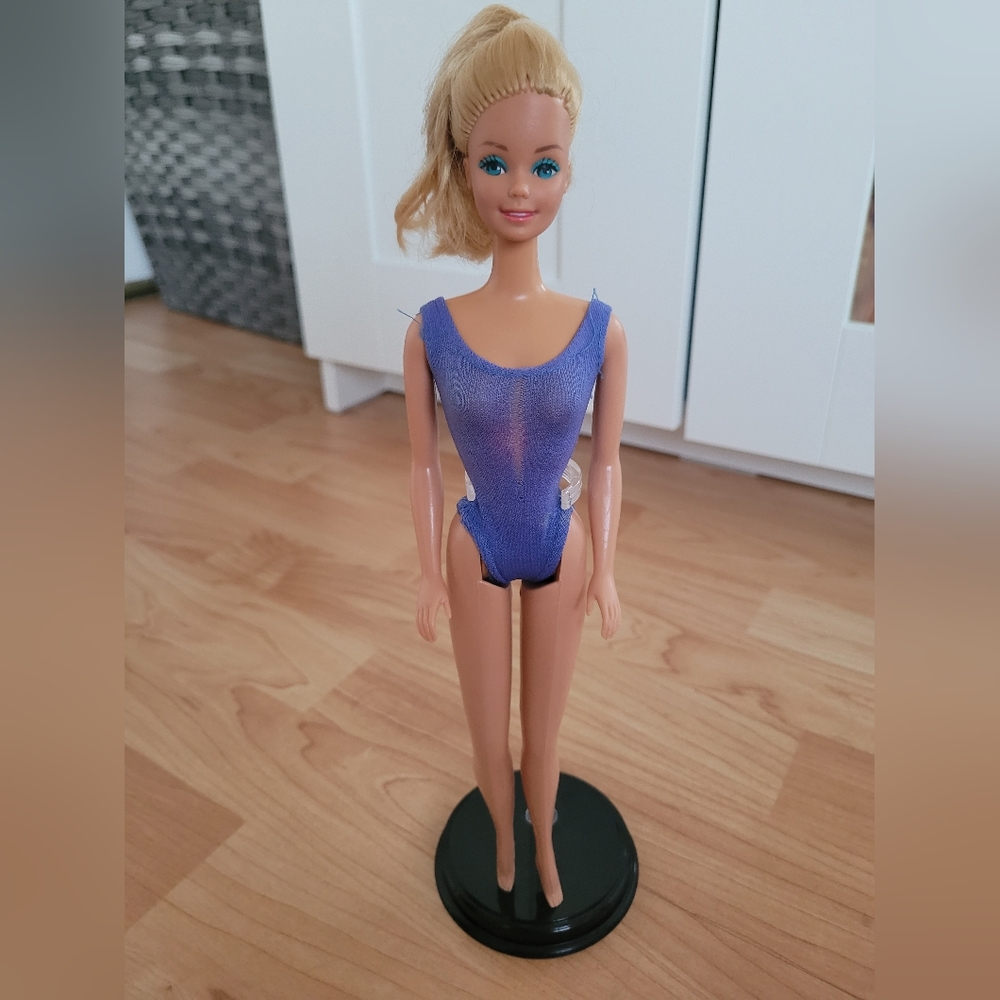 1980 Great Shape Barbie by Mattel